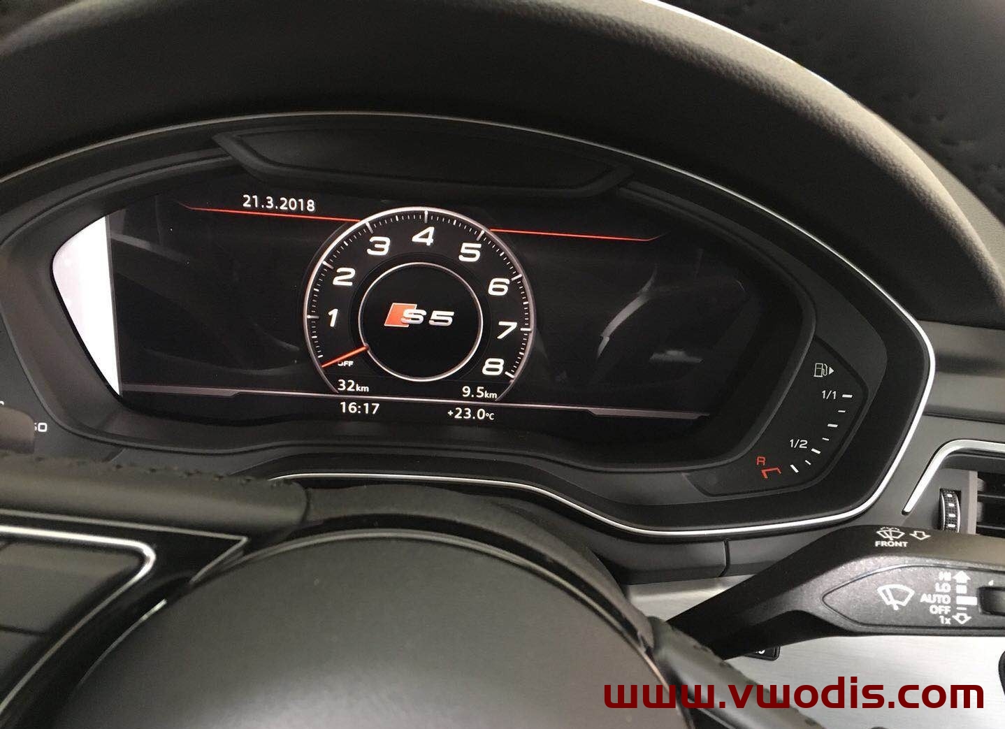 一汽奥迪A5仪表刷S5开机界面